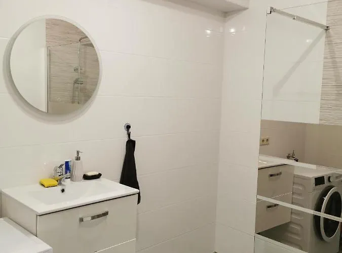 Athome - Appart-hotel With Private Parking 3* 阿尔泽特河畔埃施