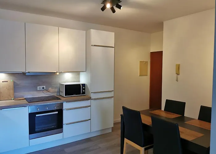 Appart hôtel Athome - Appart-hotel With Private Parking 3*